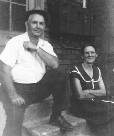 Lee and Azalea Murphy